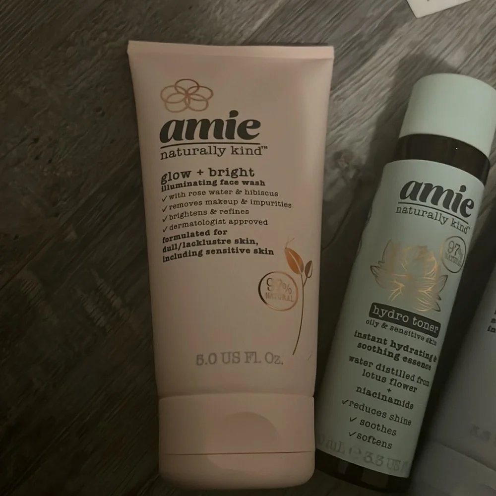 AMIE Cruelty Free Vegan Skin Care - Picture 2 of 9